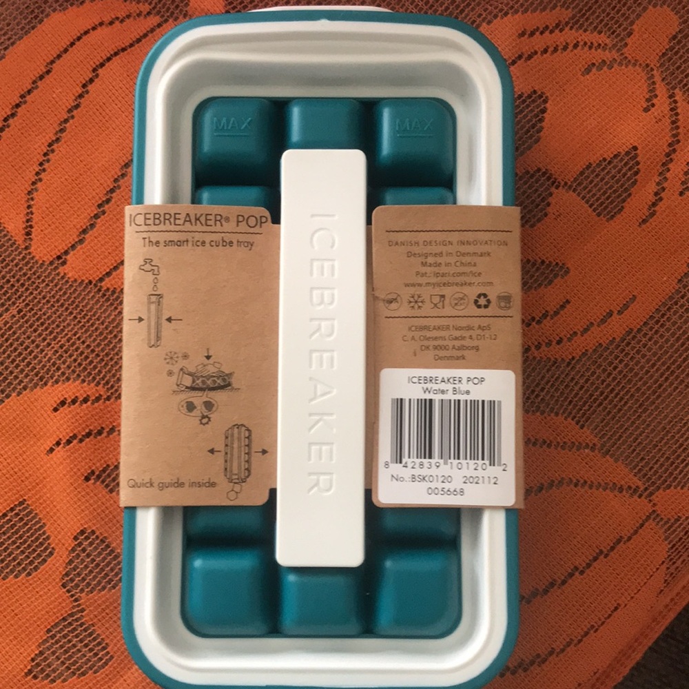 Never opened ice cube maker - Picture 2 of 5